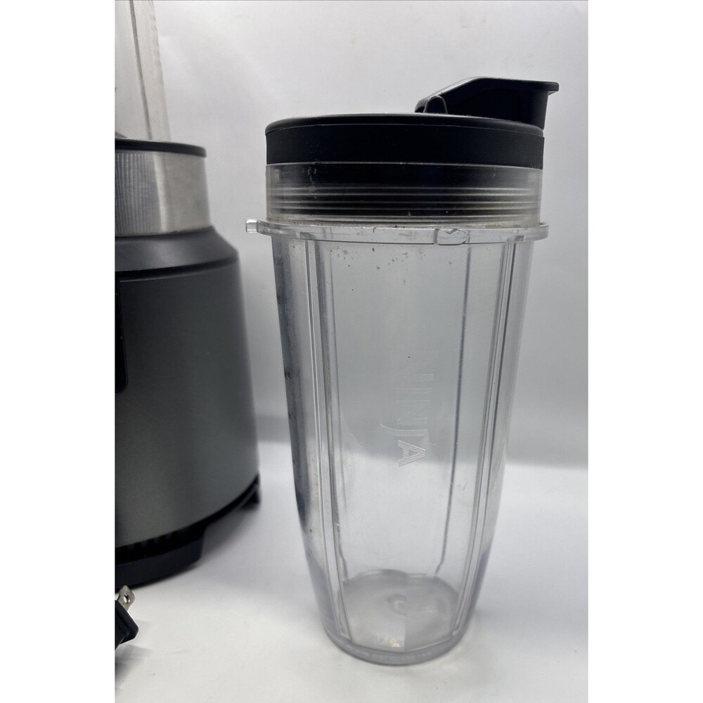 Ninja Nutri Blender Pro Auto IQ 1000 Watts BN400 & 2 Cups - Picture 16 of 16